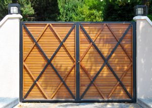 Wooden Gates Modern Design