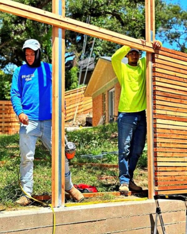How-Do-You-Prepare-for-a-Successful-Fence-Installation-Project
