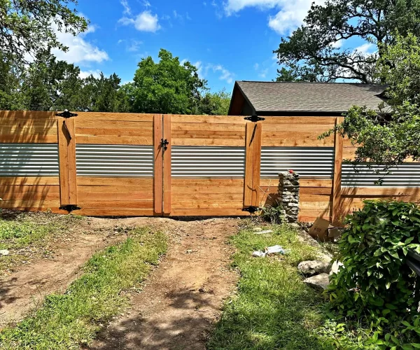 fence-installation-in-austin-tx-by-austin-fence-company-fence-repair-and-installation